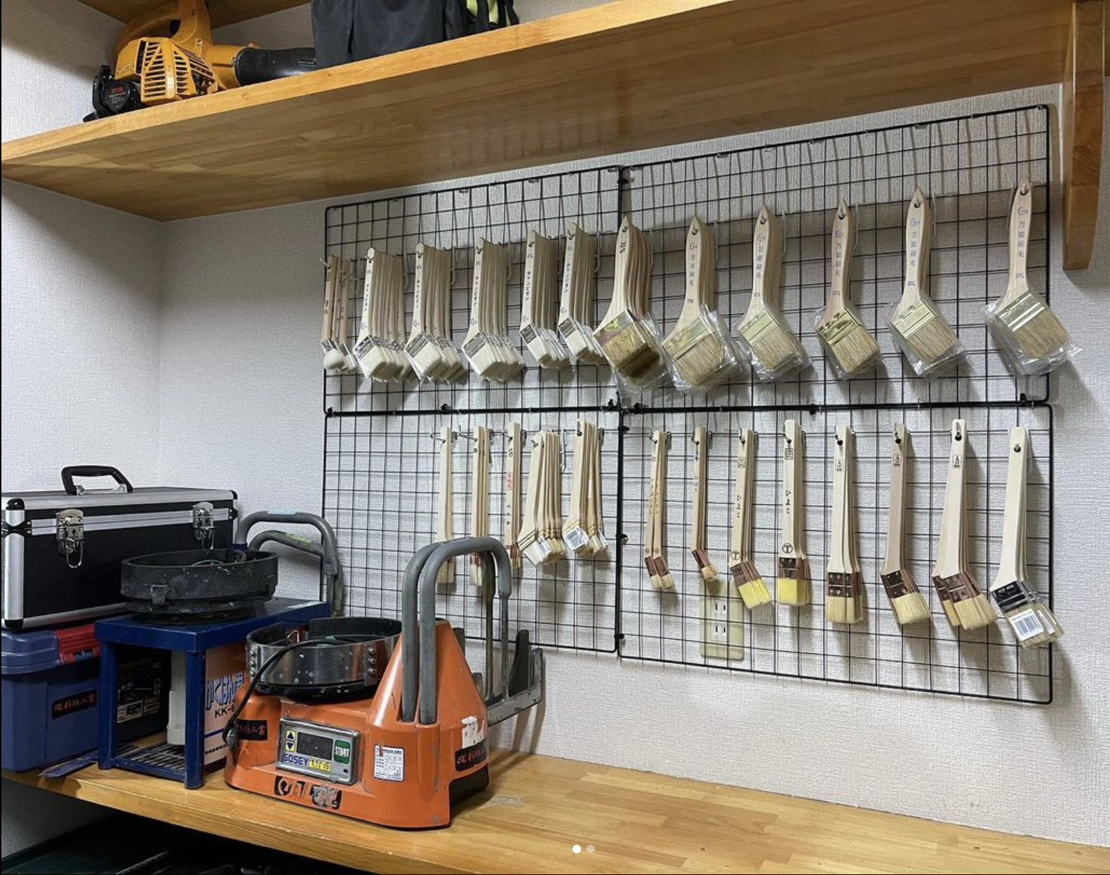 事務所の清掃作業